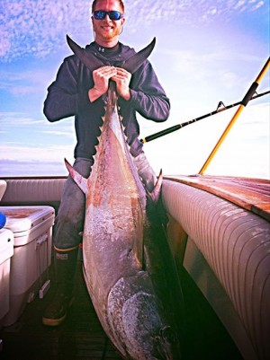 Mike from White Water Outfitters reports a late season bluefin bite at Hudson Canyon.