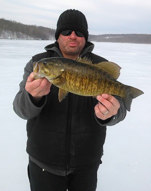 After a slow morning, Mitch Gerber and his buddy stuck it out on a northern NJ pond and were rewarded with a great late-afternoon bite of bronzebacks on tip-ups in 20 feet of water. 