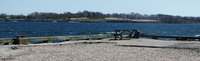 This handicapped-accessible dock, behind the RI Marine Fisheries Center building at Fort Wetherill, offers easy shore access.