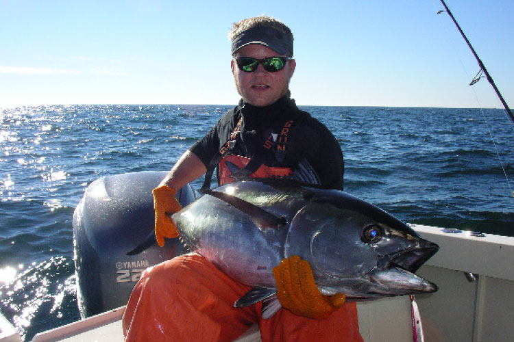 Because the hooks on Butterfly jigs tie directly to the line, your landing rate for 80-pounders like this will improve.
