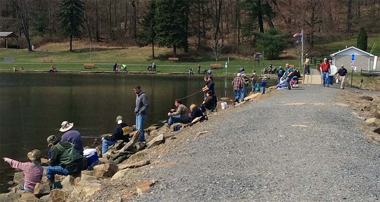 Coldstream Dam Anglers on Opening Day