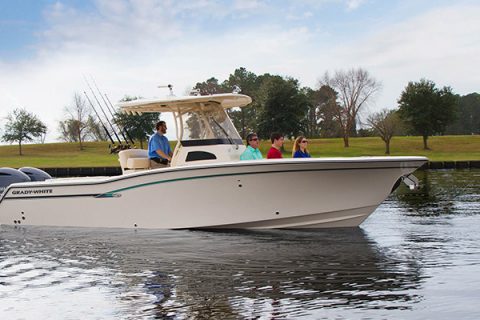 Grady-White Canyon 271 FS adds comfort and forward seating capacity for five or more people.