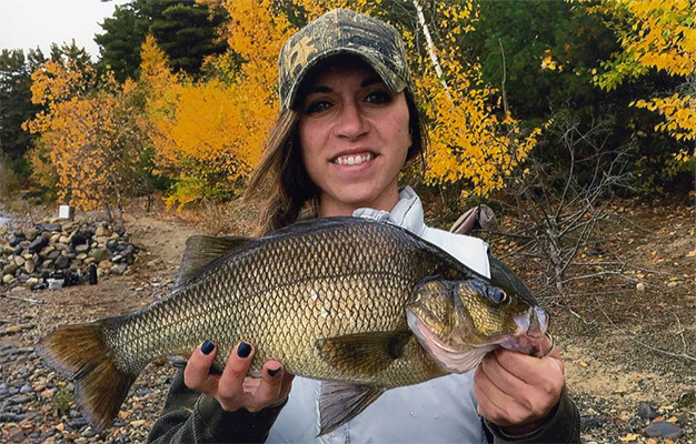 On October 16, 2016, Val Percuoco of Leominster landed the new Massachusetts Record for White Perch!