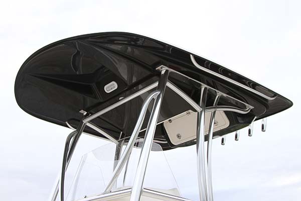 Cobia 220 T-top