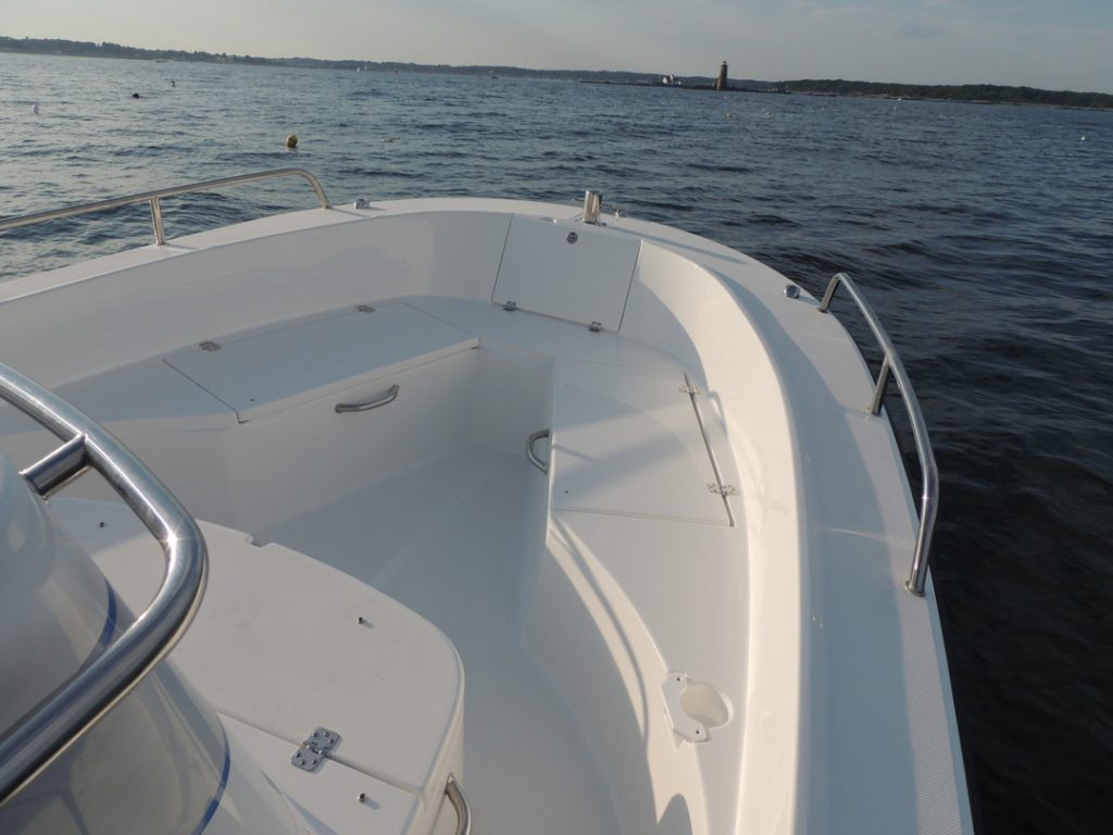 Maritime 250 Voyager fish boxes