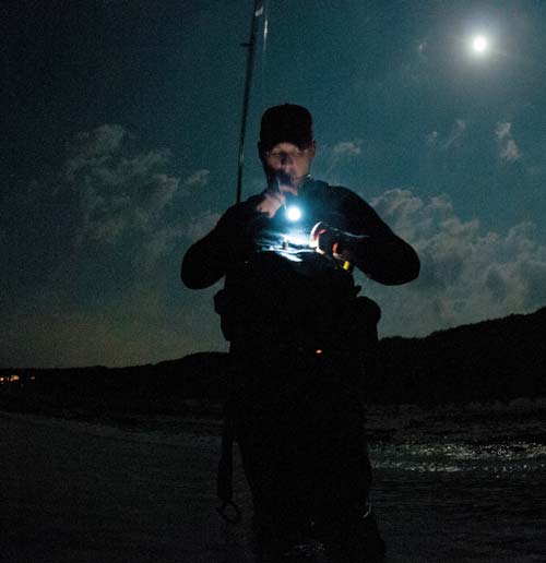 bright moon on shallow-water