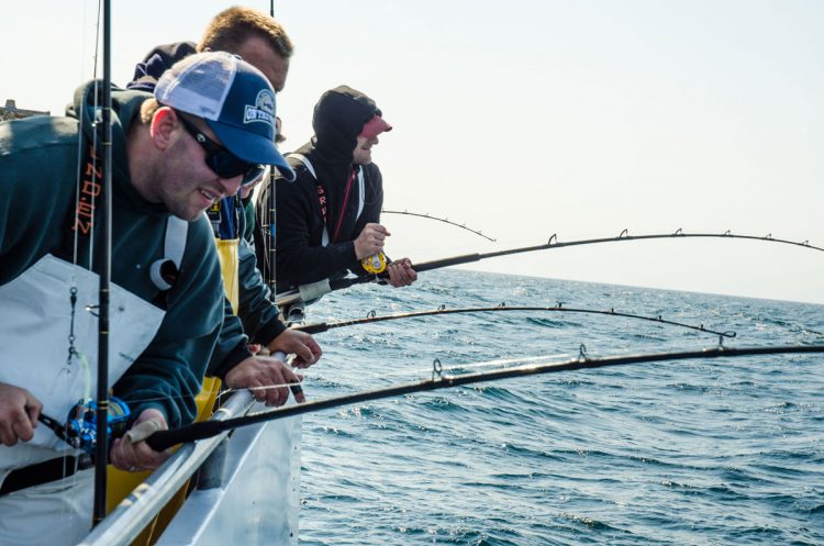 Packing List for Late-Summer Headboat Trips