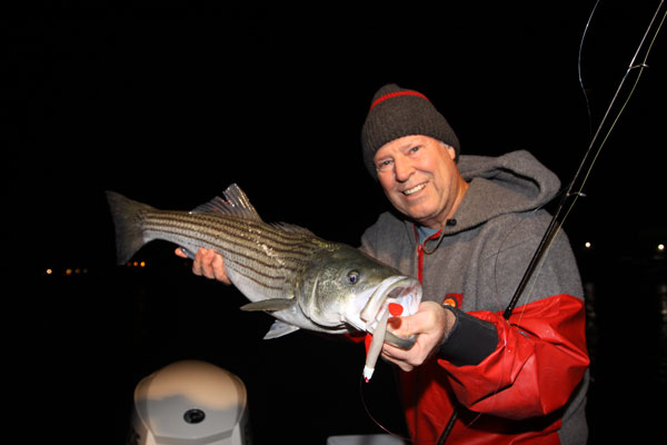 Casting and retrieving a straight-tail BigFin around structure