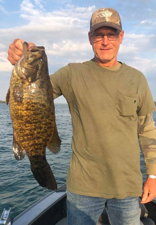 Joe Tellup smallmouth bass