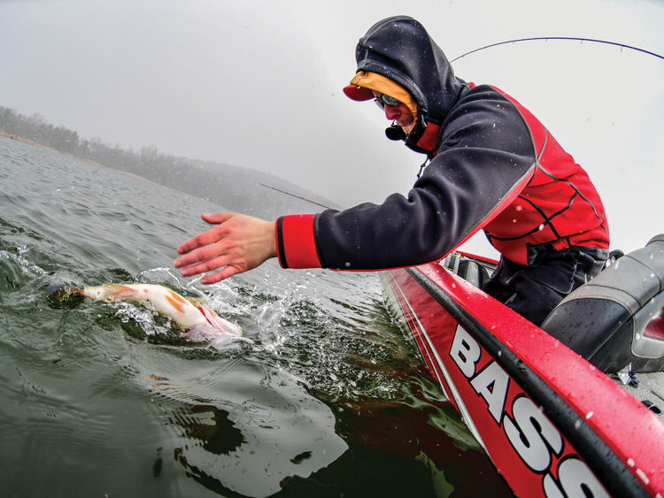 landing a spring largemouth