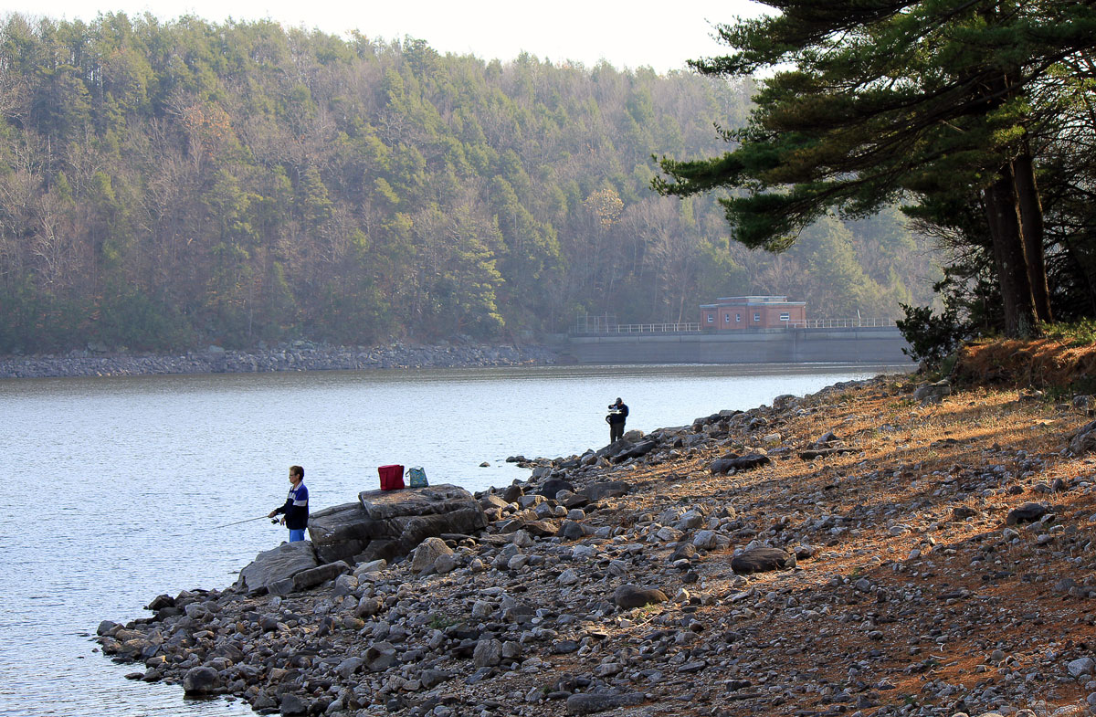 Saugatuck Reservoir anglers
