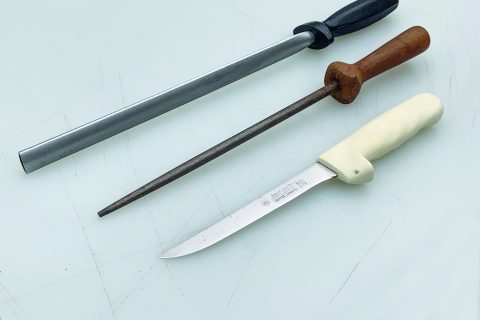 Follow these tips from Carl Abissi of Dexter Outdoors to extend the life of your knife, keeping it sharp for many seasons of use at the cleaning table.