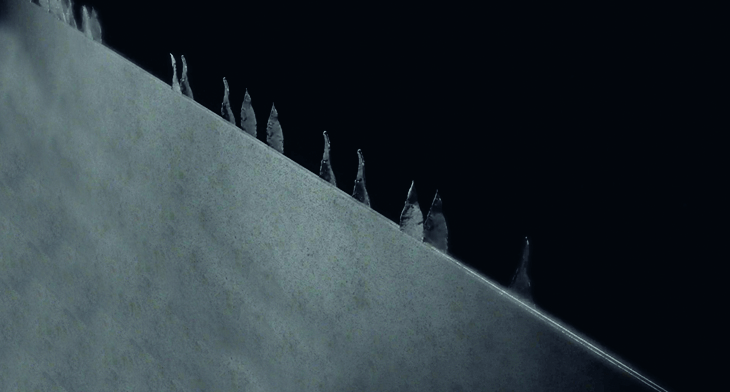 A dull blade. The &ldquo;feathers&rdquo; are all but gone. This knife needs a good sharpening.