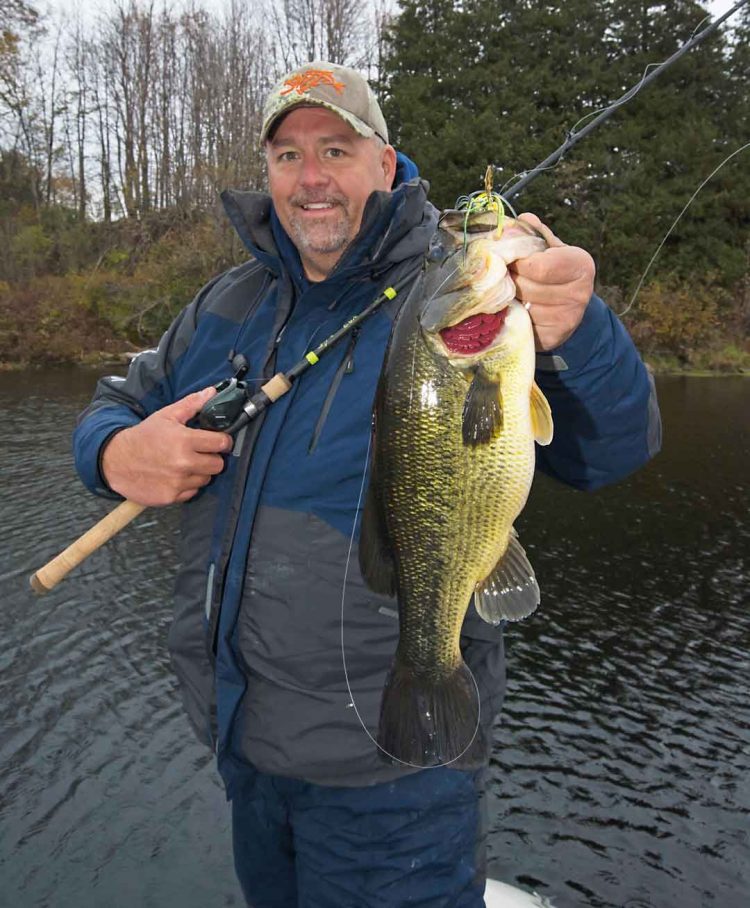 largemouth on bladed swim jig