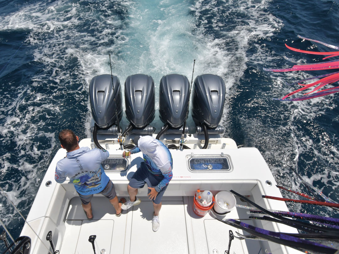 4 yamahas on offshore boat