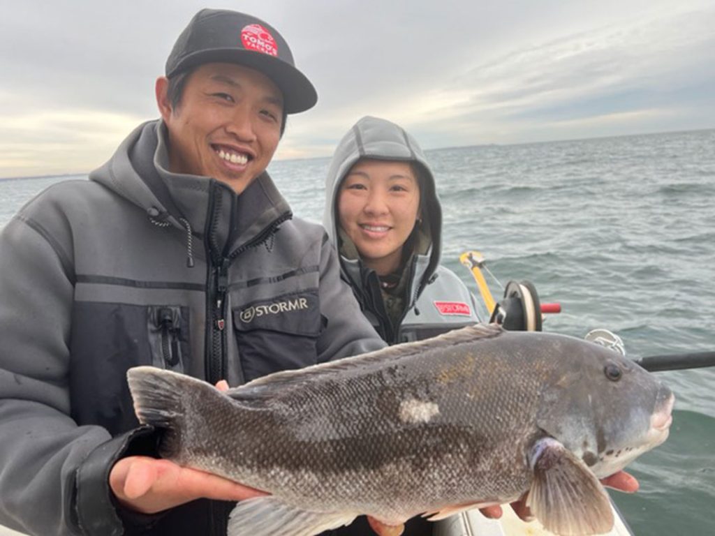 Kevin and Jamie tautog