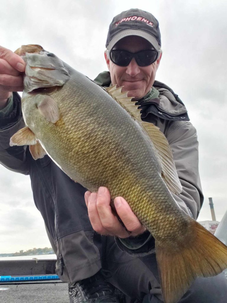Jeff Hippert smallmouth bass